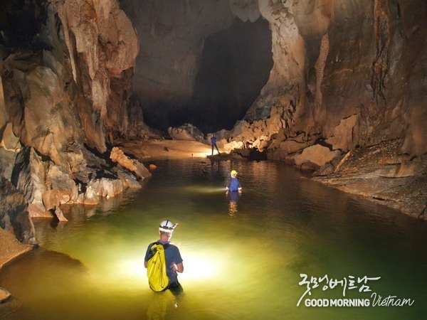 【손둥 동굴】베트남, 세계 최대 동굴단지 단독관광 재개